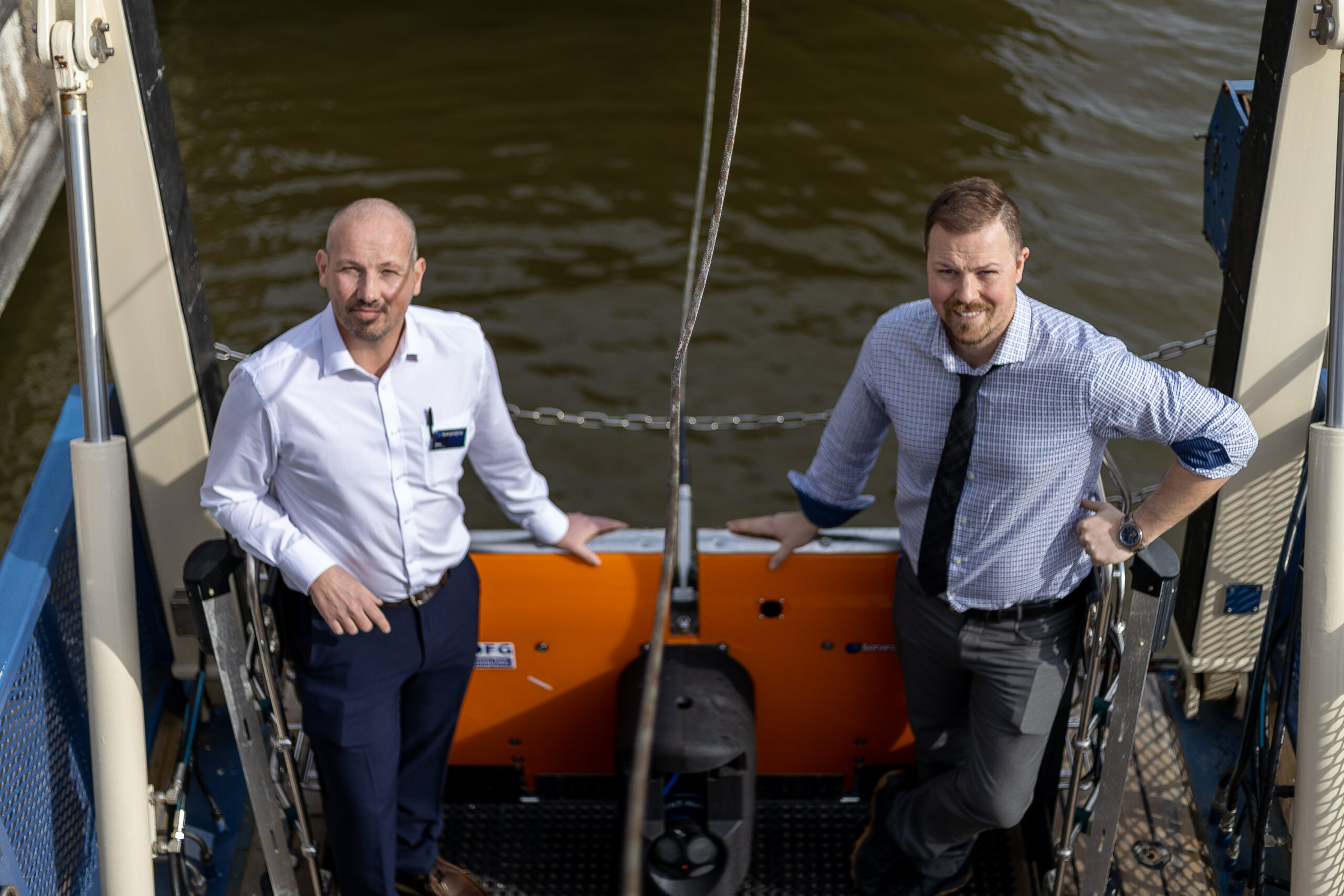 Optimising shallow water positioning for combined magnetometer and hydrographic surveys